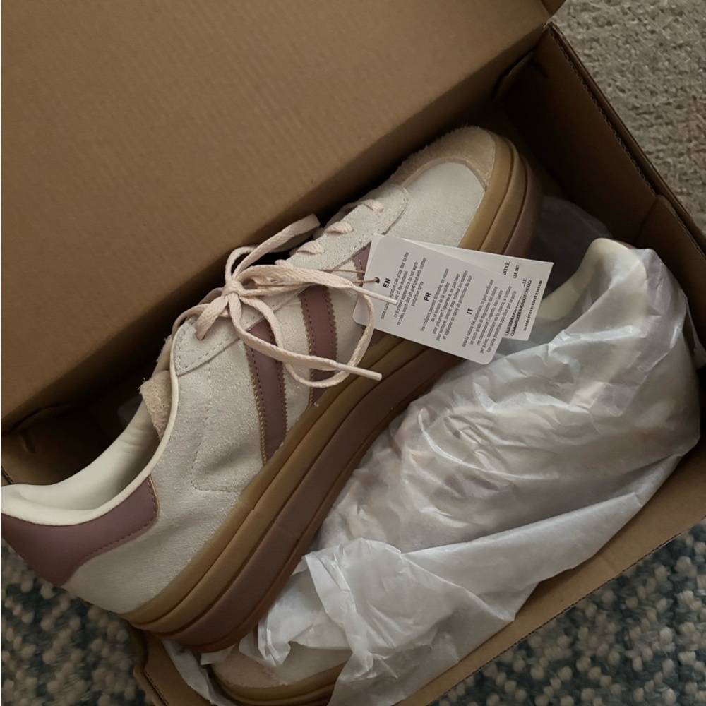 NWT and box Adidas Gazelle Bold Women’s 11 cream/clay - Picture 9 of 14